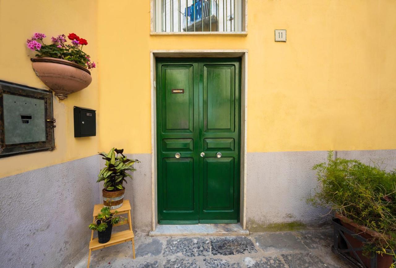 Ferienwohnung Dimora Francesca Salerno Exterior foto
