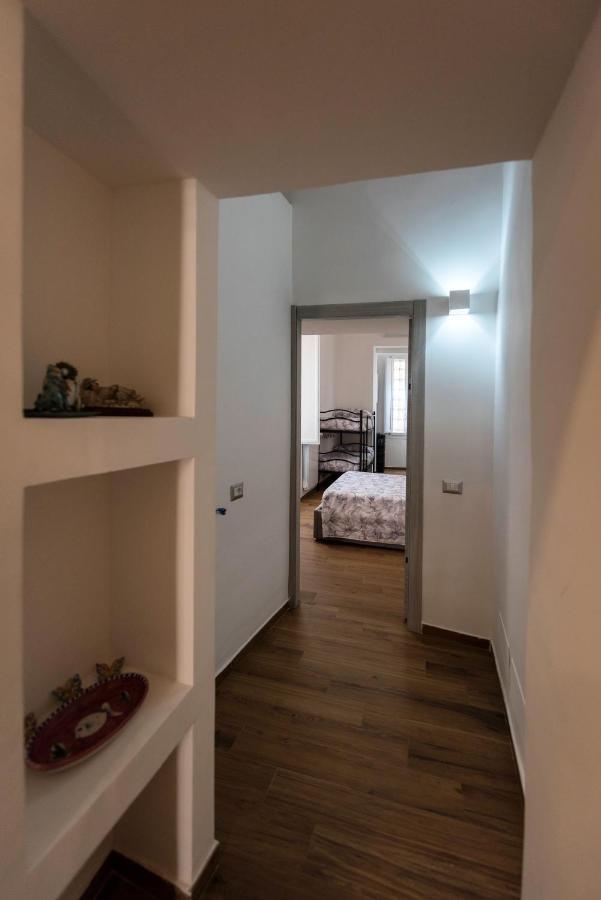 Ferienwohnung Dimora Francesca Salerno Exterior foto